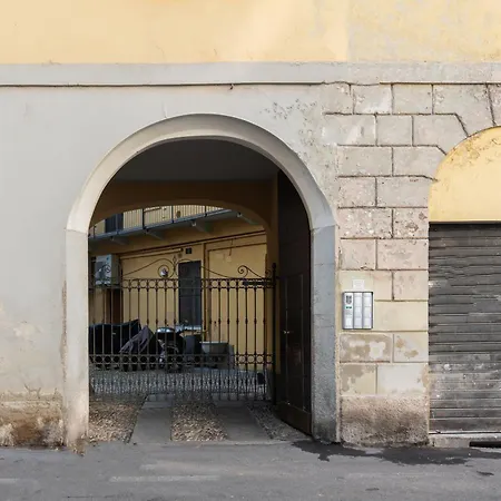 Tranquillo E Raffinato Monolocale Vicino Ptromana * ميلان